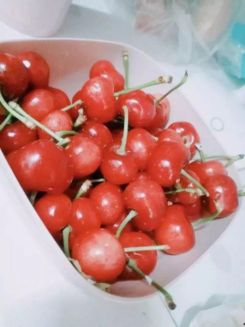 吹风扇吃瓜神器,吹风扇搭配吃瓜，清凉一夏新体验