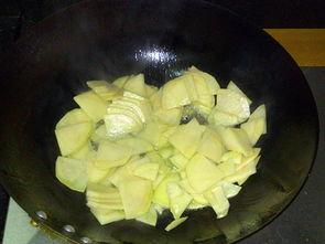 土豆片吃瓜,夏日清爽新吃法