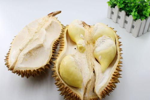 吃榴莲的瓜娃子,瓜娃子们的独特美食体验