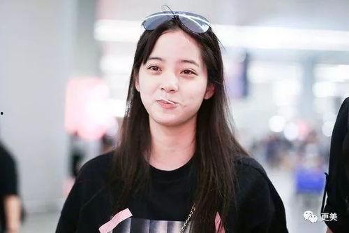 欧阳娜娜追星吃瓜,揭秘明星背后的娱乐江湖