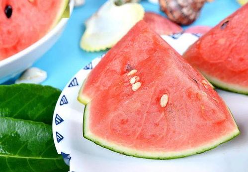 吃瓜心心,揭秘娱乐圈那些不为人知的幕后故事