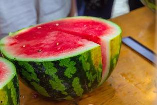 福建漳州大学吃瓜,吃瓜群众的味蕾盛宴