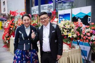 辽宁鞍山女老板吃瓜,揭秘背后真相与网络热议