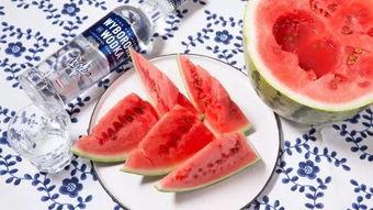 新式吃瓜法,解锁夏日消暑新姿势